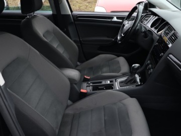 Volkswagen Golf VIII Variant 1.5 eTSI 150KM 2020 VW Golf 1.5 TSI, Salon Polska, Automat, VAT 23%, zdjęcie 8