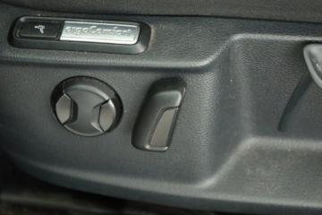 Volkswagen Passat B8 Variant 2.0 TDI 150KM 2014 VW Passat 2.0 TDI, Automat, Navi, Klima, zdjęcie 12