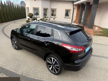 Nissan Qashqai II Crossover 1.2 DIG-T 115KM 2016 Nissan Qashqai 1.2 DIG-T Tekna Xtronic 115KM 2016r bezwypadkowy, zdjęcie 10