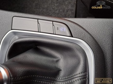 Hyundai i30 III Hatchback 1.6 CRDI DPF 95KM 2017 Hyundai i30 1,6 crdi klima elektryka alu wspomaganie oplacony 1.6 Diesel, zdjęcie 12