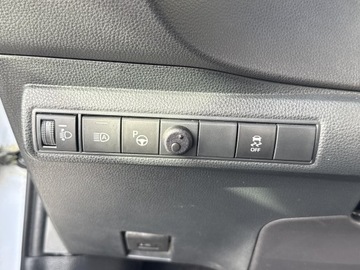 Toyota Corolla XII TS Kombi 2.0 Hybrid Dynamic Force 184KM 2021 Toyota Corolla 2.0 Hybrid Comfort Seria E21 (2019-, zdjęcie 16
