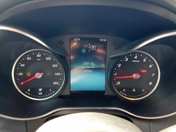 Mercedes Klasa C W205 2019 Mercedes-Benz Klasa C 2019 MERCEDES-BENZ C 300 2.0 Benzyna 241KM, zdjęcie 8