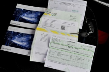 Peugeot 2008 I SUV Facelifting 1.2 PureTech 82KM 2017 Peugeot 2008 _1.2 82 KM Lift Navi Led Klimatronik, zdjęcie 37