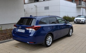 Toyota Auris II Touring Sports Facelifting 1.6 Valvematic 132KM 2017 Toyota Auris 1,6 LPG 2017 r. Lift Salon PL 1.6 BenzynaLPG 132KM, zdjęcie 3