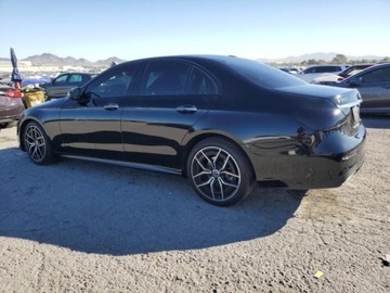Mercedes Klasa E W213 2021 Mercedes-Benz Klasa E 2021r., E350, od ubezpieczalni 2.0 Benzyna 255KM, zdjęcie 2