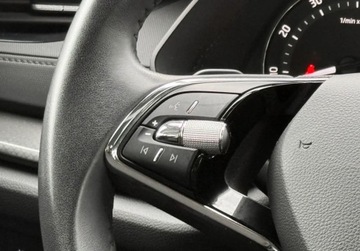 Skoda Octavia IV Liftback 1.5 TSI e-Tec Mild Hybrid 150KM 2021 Skoda Octavia Reflektory LED Kamera Keyless Lane Assist Salon PL FVAT, zdjęcie 18