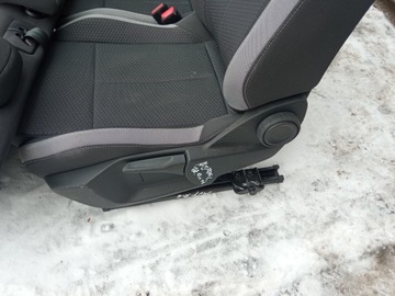 OPEL ASTRA L VI SEDADLA PŘEDNÍ POHOVKA