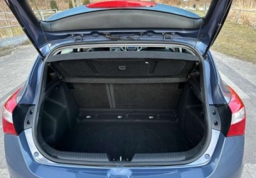 Hyundai i30 II Hatchback 3d 1.4 CRDi 90KM 2014 Hyundai i30 1.4 Diesel, Drugi Wlasciciel od nowosci 1.4 Diesel 90KM, zdjęcie 13