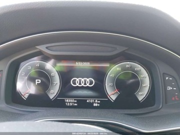 Audi Q8 2023 Audi Q8 Premium Plus 55 Tfsi Quattro Tiptronic 2023 3.0l 3.0 Benzyna 335KM, zdjęcie 10