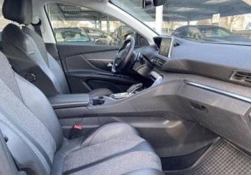 Peugeot 5008 II 2020 Peugeot 5008 1.2 PureTech mHEV Active Pack SS e-DCS6 VAT 23 1.2 136KM, zdjęcie 10