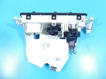 KONZOLA PANEL VENTILACE TOYOTA AVENSIS I T22