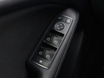 Mercedes Klasa B W246 Sports Tourer Facelifting 1.5 180 d 109KM 2016 Mercedes B B 180 CDI, Salon Polska, Automat, Navi, zdjęcie 16