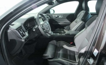 Volvo S60 III 2023 Volvo S60 Volvo S60 B5 B AWD Ultimate Dark 2.0 Hybryda 250KM, zdjęcie 11