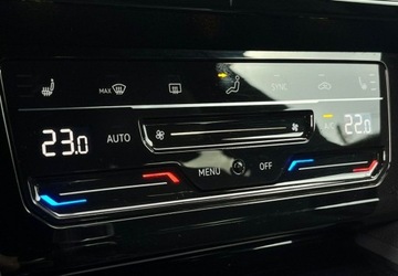 Volkswagen Arteon Fastback Facelifting 2.0 TSI 190KM 2021 Volkswagen Arteon R-LINE Automat Navi Virtual Led Alcantara FV23, zdjęcie 25