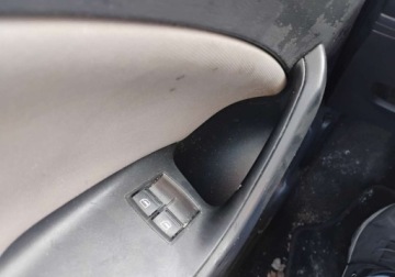 Seat Ibiza IV Hatchback 5d Facelifting 1.2 TDI CR 75KM 2014 Seat Ibiza 2014r, 1.2 TDI. Uszkodzony przod. 1.2 Diesel 75KM, zdjęcie 9