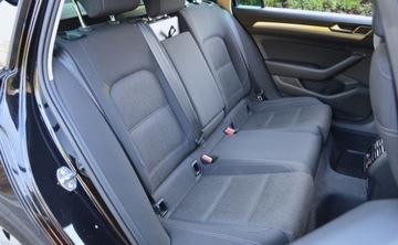 Volkswagen Passat B8 Variant 2.0 TDI BlueMotion SCR 150KM 2019 Volkswagen Passat 2,0 TDI 150 KM DSG FULL LED Nawigacja 2.0 Diesel 150KM, zdjęcie 25