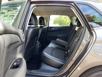 Citroen C4 II Hatchback 5d Facelifting 1.6 BlueHDi 100KM 2017 CITROEN C4 1.6l diesel BlueHDi 100KM*F VAT23%*Bogata wersja, zdjęcie 18