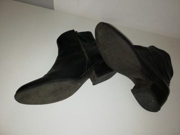 Skórzane buty firmy Clarks. Rozmiar 41.