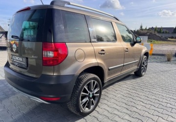 Skoda Yeti 2014 Skoda Yeti auto jak nowebogata wersjanaviklimatronikalu17 1.2 Benzyna, zdjęcie 7