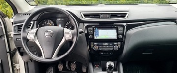 Nissan Qashqai II Crossover 1.6 DIG-T 163KM 2017 Nissan Qashqai TeknaNaviKamera 36047 tys. wpisuje na fakturzeOrg.lakier1wl, zdjęcie 15