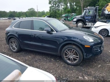 Porsche Cayenne III 2019 Porsche Cayenne 2019 PORSCHE CAYENNE 3.0 Benzyna 335KM, zdjęcie 8