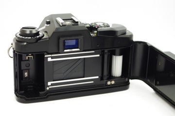 CHINON CP-5 Twin Program + CHINON 50 мм 1:1,9 + CHINON DB-D10 Отличное состояние