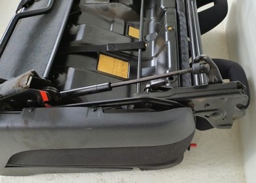 POHOVKA ZADNÍ LEVÝ MERCEDES VANEO W414