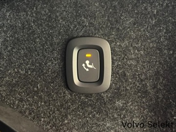 Volvo XC40 2021 Volvo XC 40 SalonPL T5 Plug-In R-Design High Beam, zdjęcie 31