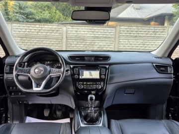 Nissan X-Trail III Terenowy Facelifting 1.6 DIG-T 163KM 2018 Nissan X-Trail 1,6T 163KM Tekna+/Navi/, zdjęcie 4