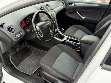 Ford Mondeo IV Hatchback 1.6 Duratorq TDCi 115KM 2012 Ford Mondeo MK4 Zarejestrowany LIFT Mały przebieg, zdjęcie 9