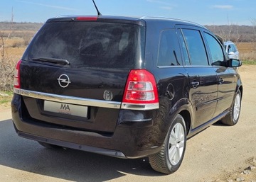 Opel Zafira B 1.8 ECOTEC 140KM 2006 OPEL ZAFIRA TOURER C (P12) 1.8 (75) 140 KM, zdjęcie 4