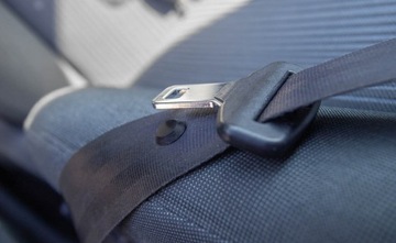 Зажим ЗАМКА РЕМНЯ БЕЗОПАСНОСТИ x4