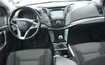 Hyundai i40 Kombi 1.7 CRDi HIGH 136KM 2014 Hyundai i40 1.7D Navi Kamera Oryginal Lakier 2 KPL KOL Sprowadzony Oplacony, zdjęcie 27