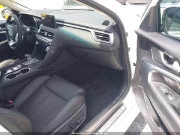  Genesis G70 2025 Genesis G70 2.5T RWD 2.5 Benzyna 300KM, zdjęcie 10