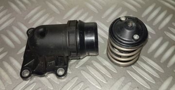 BMW E70 F01 F10 3.0 D N57 POUZDRO TERMOSTATU 4.10287.0 TERMOSTAT 7805192