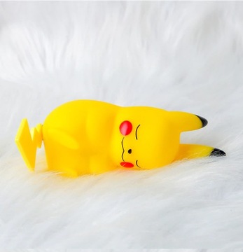 PIKACHU POKEMON PIĘKNA LAMPKA NOCNA DLA DZIECKA