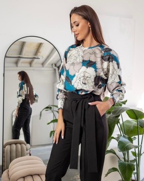 Bluza Kolorowa Kwiaty Z Miękkiej Grubszej Dzianiny 0919 Lalous roz.M