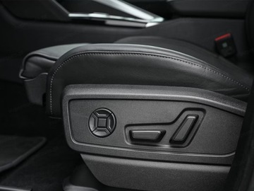 Audi Q5 II Q5-e Facelifting 2.0 50 TFSI e 299KM 2025 AUDI Q5 e-Hybrid quattro Suv 2.0 (299KM) 2025, zdjęcie 5