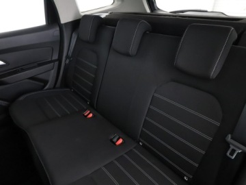 Dacia Duster II SUV 1.2 TCe 125KM 2018 Dacia Duster navi klima auto grzane fotele, zdjęcie 16