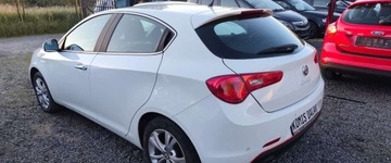 Alfa Romeo Giulietta Nuova II Hatchback 5d 1.4 TB 16v 120KM 2013 Alfa Romeo Giulietta Alfa Romeo Giulietta ver-1-4-tb 1.4 Benzyna 120KM, zdjęcie 2