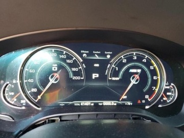 BMW Seria 5 G30-G31 M5 Limuzyna 4.4  600KM 2019 BMW M5 2019, 4.4L, 4x4, porysowany lakier, zdjęcie 9