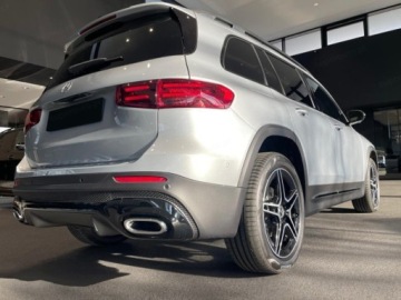 Mercedes GLB SUV 1.3 200 163KM 2025 MERCEDES-BENZ GLB 200 AMG Line Suv 1.3 (163KM) 2025, zdjęcie 3