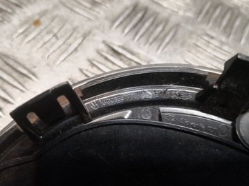 VOLKSWAGEN GOLF VII 2016 ZNAKY