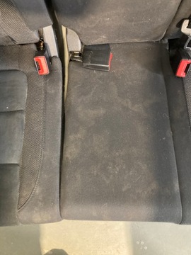 SEDADLA OHŘÍVAČ PŘEDNÍ POHOVKA ČALOUNĚNI VW TIGUAN 5N