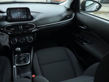 Fiat Tipo II Sedan Facelifting 1.0 T3 Turbo 100KM 2021 Fiat Tipo 1.0 FireFly, Salon Polska, Serwis ASO, zdjęcie 7