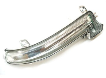 PRAVÝ SMĚROVKA W ZRCÁTKO BMW 2 F22 F23 F87
