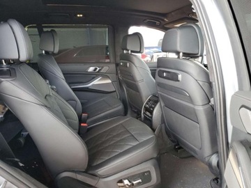 BMW X7 2026 BMW X7 xDrive40I 2026 3.0l 3.0 Benzyna 375KM, zdjęcie 1