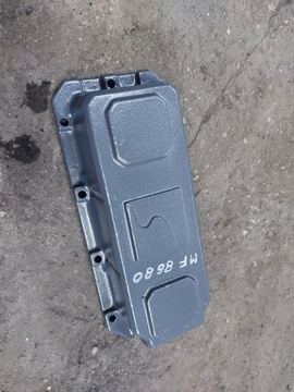 POKRYWA OBUDOWA CHŁODNICZKI OLEJU V836855519 MASSEY FERGUSON 8680 2011R