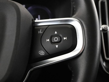 Volvo XC40 Crossover Plug-In 1.5 T4 Plug-in Hybrid 211KM 2021 Volvo XC 40 FV23% PHEV navi kamera tempomat LED, zdjęcie 31