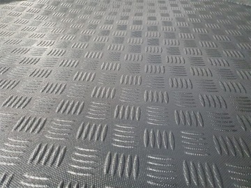 PEUGEOT 107 (2005-2014) ВСТАВКА В БАГАЖНИК